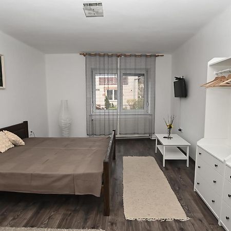 Rozsa Vendeghaz Hotel Tokaj Buitenkant foto