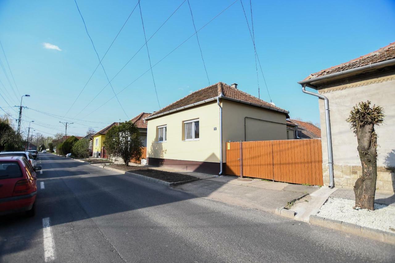 Rozsa Vendeghaz Hotel Tokaj Buitenkant foto